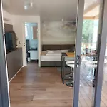 Nikodom Mobile סלצה
